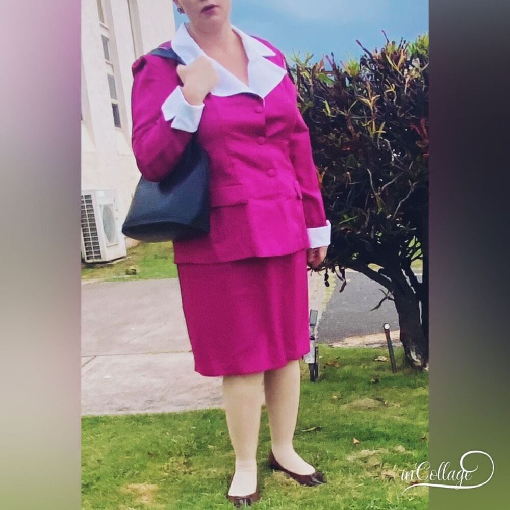 Helene Blake VTG Plus Size HTF 70s/80s Daggar Collar Career Suit Fuschia Sz18